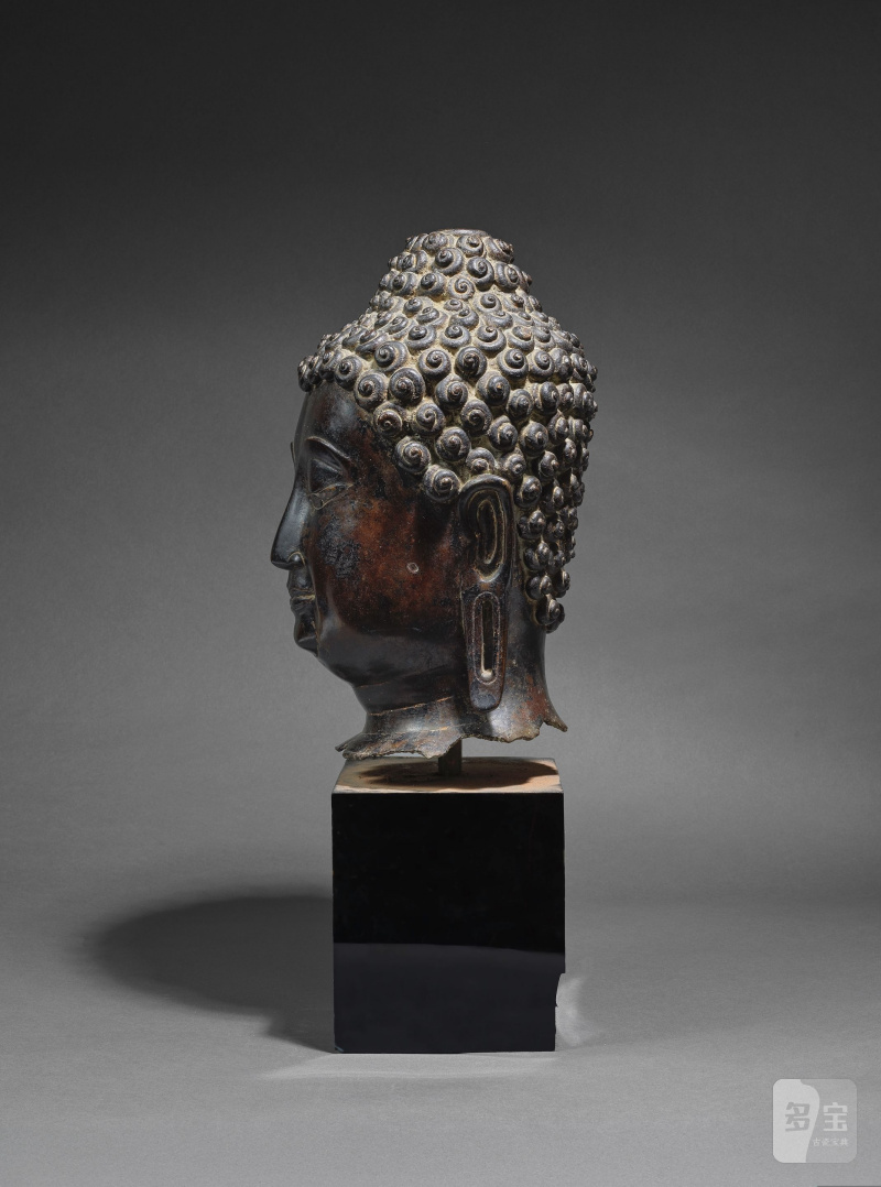 泰國北部 蘭納王朝 十五/十六世紀 銅佛首 | GRANDE TÊTE DE BOUDDHA EN BRONZE - 图7